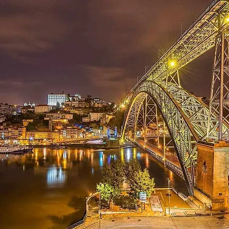 Σαλέ Casinha Dos Avos A 5 Minutos Do Centro Historico